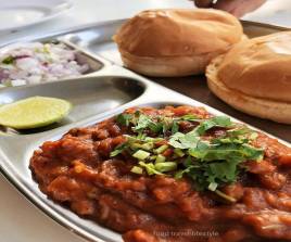 GP05 Pav Bhaji Pau (1 Piece)